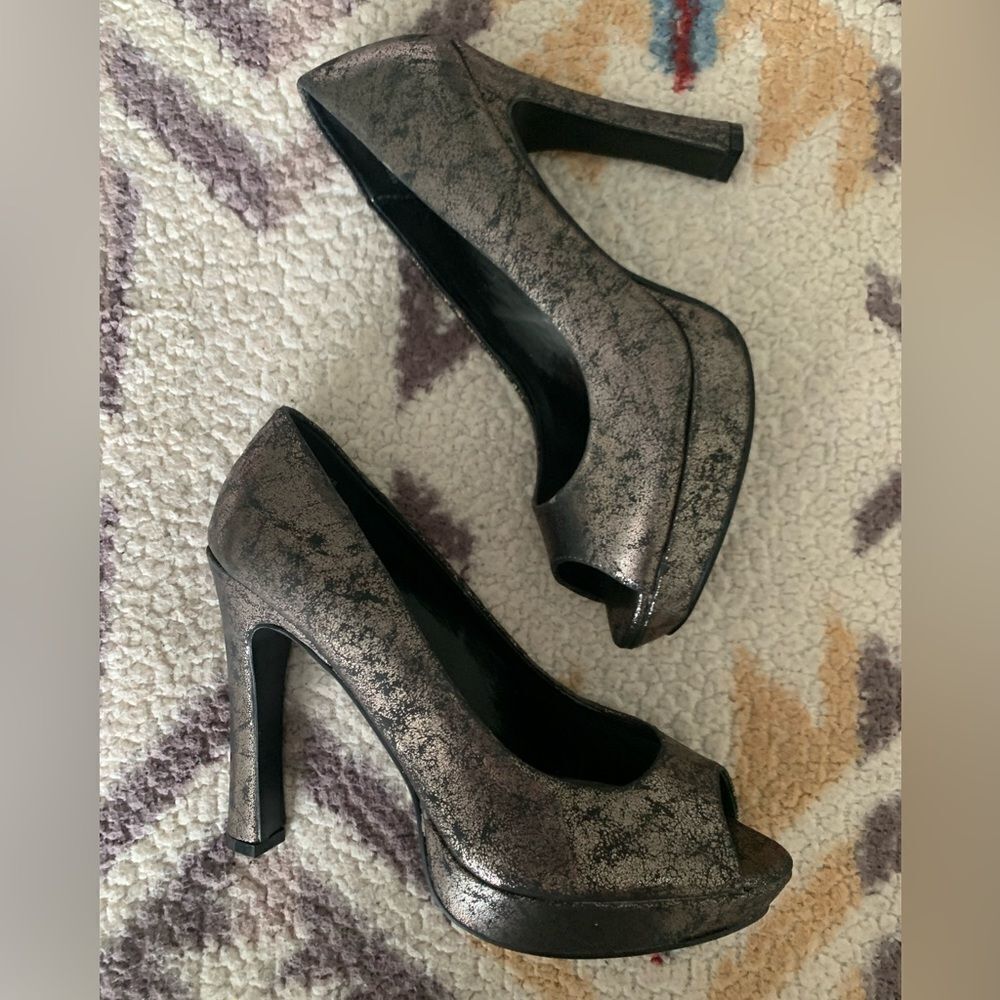 Maurice’s Heels